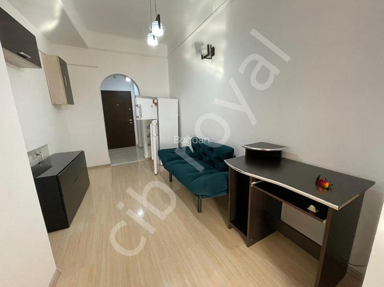 Garsoniera dubla,Universitate,langa metrou si Grand hotel,Bd. Nicolae Bălcescu - 7