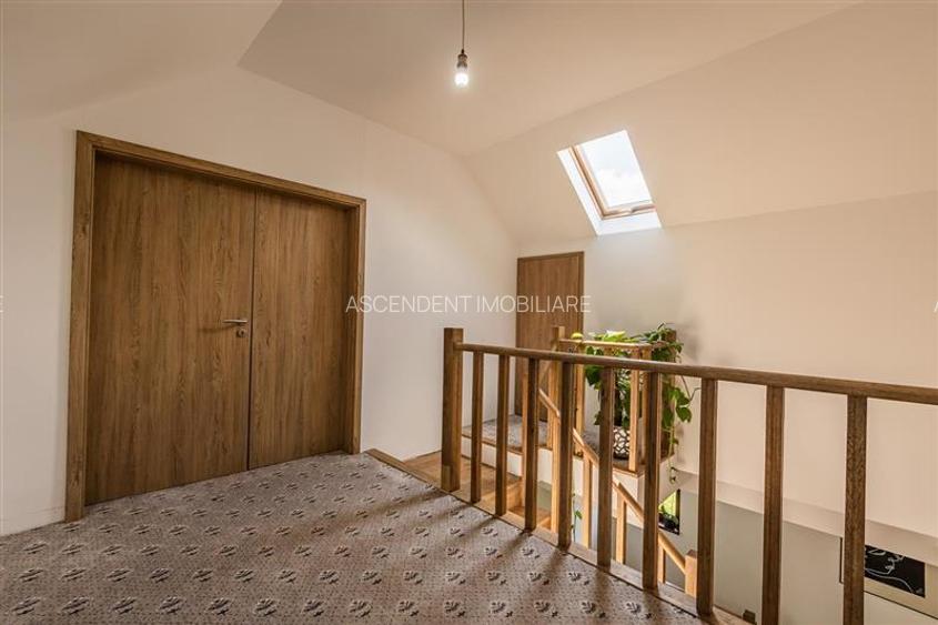 FILM! Ansamblu arhitectural proaspat si distins,pe 3.000 mp teren, in magia natu - 14