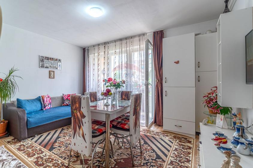 Apartament cu 2 camere de vânzare în Avangarden Tractorul, Brașov - 3