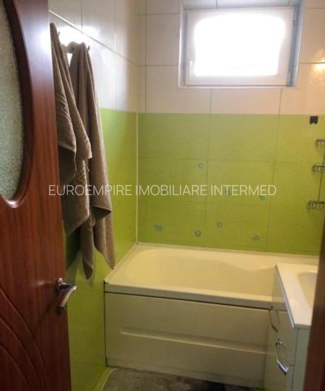Apartament 2 camere decomandate zona Far - 8