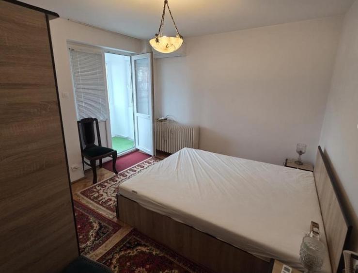 3 camere metrou Iancului de inchiriat