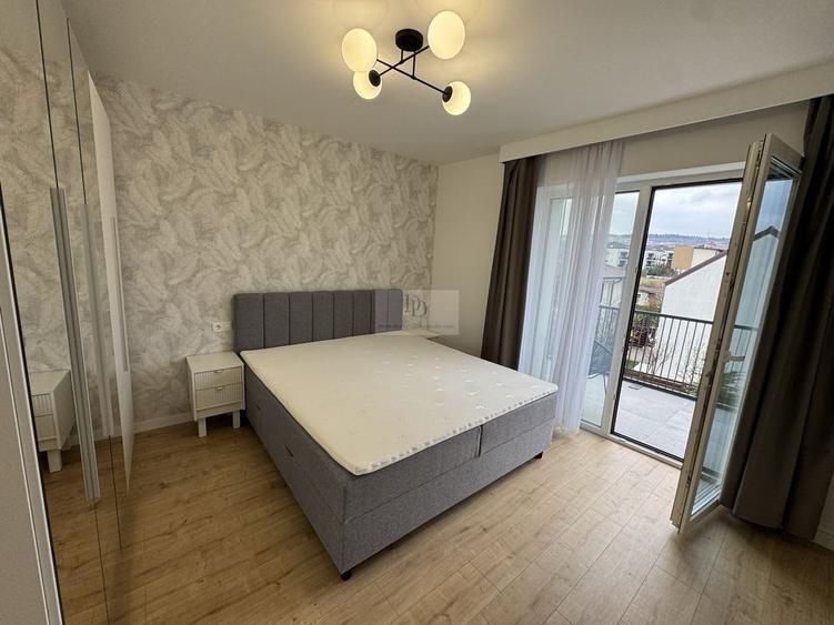 Apartament 3 camere finisaje moderne | Parcare inclusǎ | Zona Europa