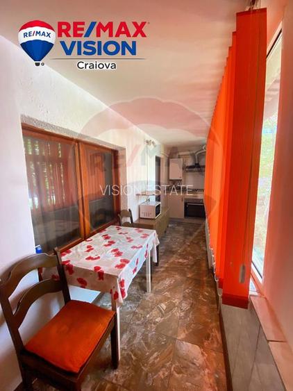 Apartament cu 2 camere de închiriat în zona Rovine - 7
