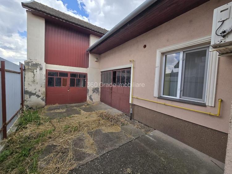 Casă cu hală și anexe Potențial pentru locuință și afacere Biled - 15