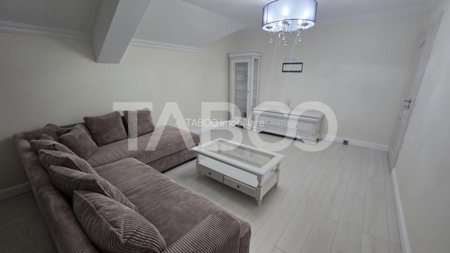 Casa individuala de vanzare 10 camere 691mp teren si garaj zona Lupeni - 11