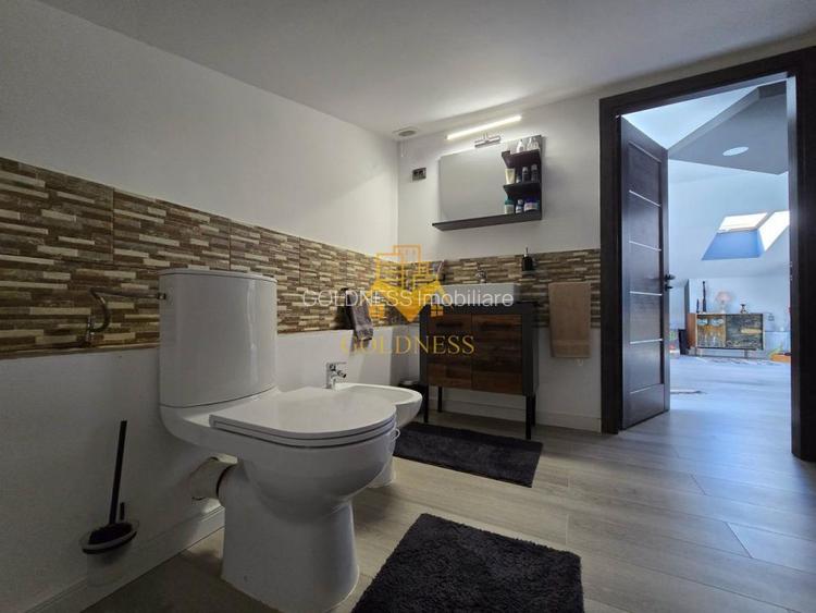 Casă modernă de vânzare, curte, 6 camere, parcare, Zona Vivo, Florești - 14