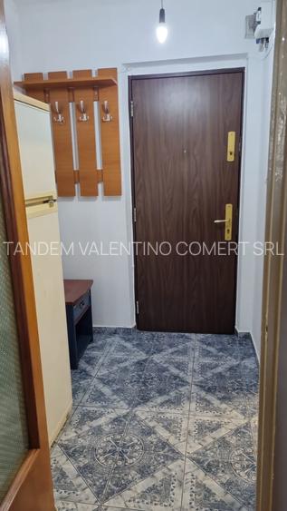 Titan , Str Ghita Serban , 5 minute metrou - 6