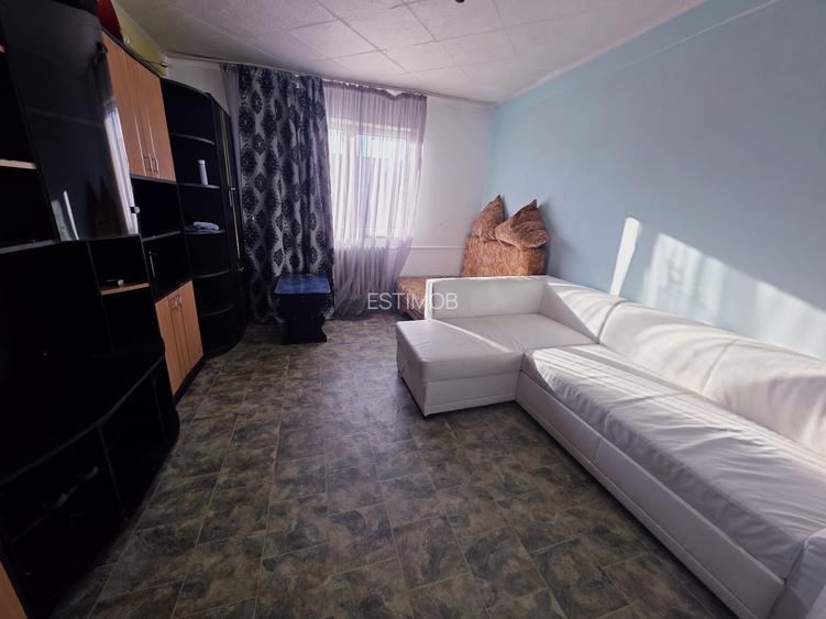 Vand camera de camin Uzina 2 cu baie proprie - 3