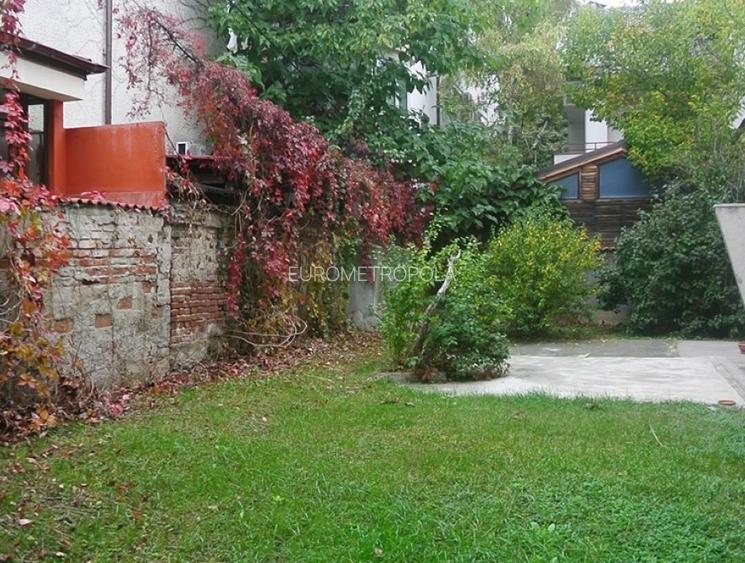 Vila individuala, teren 500mp, curte compacta, Primaverii - 5