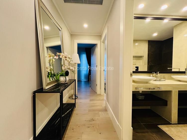 Inchiriere Apartament 4 Camere Bloc cu /Piscina/Loc de Joaca/ Sala Fitness - 22