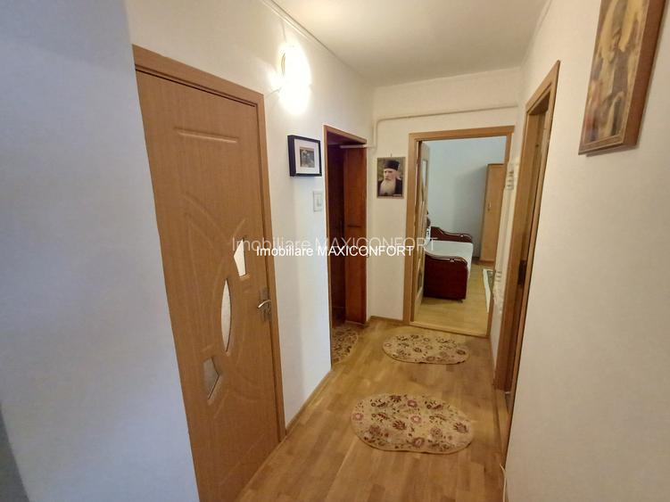 Vanzare 2 camere-Imobiliare MAXICONFORT - 2