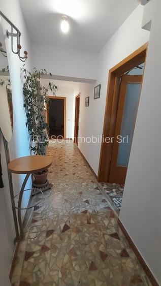 Apartament spațios cu 3 camere / 1980 / cartierul Piața Română / Dacia - 7