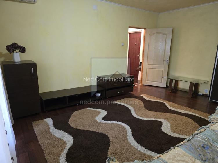 Vanzare Garsoniera str. Motoc - Sebastian - 2