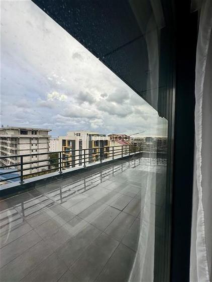Vacanta Fara Sfarsit - Penthouse Spectaculos cu Terasa de Vis in Mamaia Nord - 12