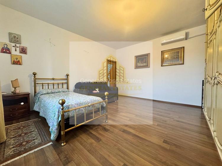 Vânzare Casă  D+P+E - 230 m.p. - Bucium - 23