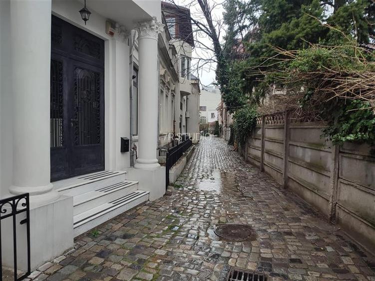 Vanzare apartament/birou  5 camere Icoanei - 11