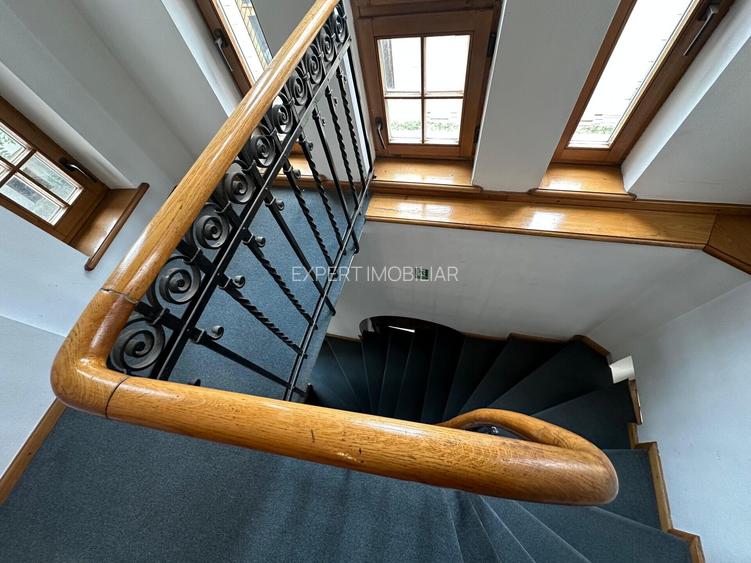 UNIRII - Palatul Parlamentului BIROURI in vila D+P+1+M 500 mp utili - 31