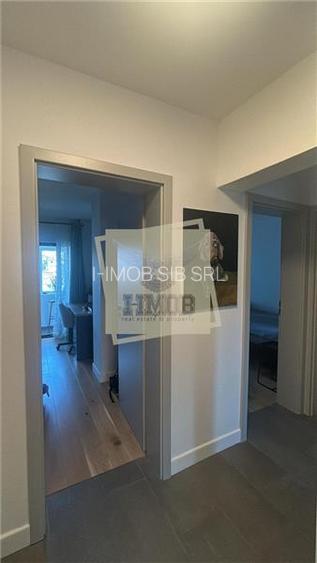 Apartament modern cu 4 camere 2 bai si logie inchis in Strand - 13