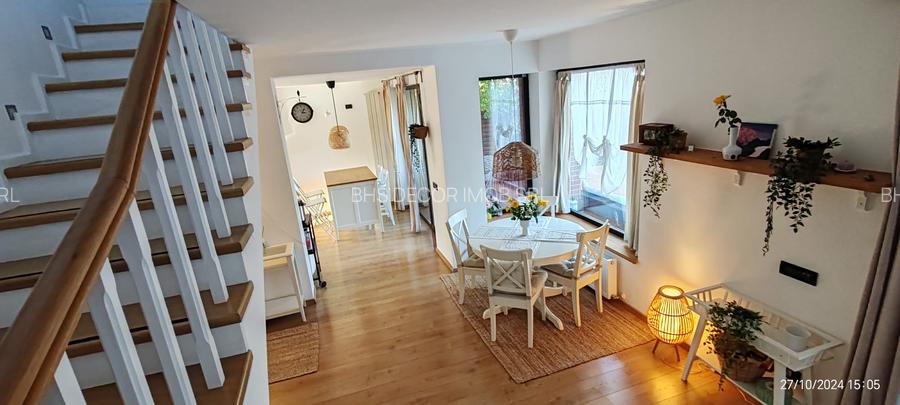 Tunari, Str. Campului, Casa tip Vila, 5 Camere, Teren 1900 mp - 43