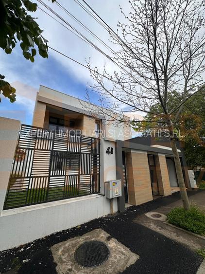 Casă în zona Compozitori - 3