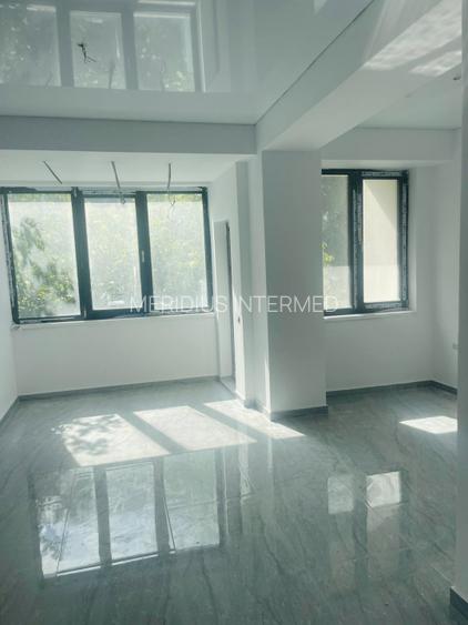 Închiriere Studio în  Clădire nouă – Faleză Nord, Strada Unirii - 2