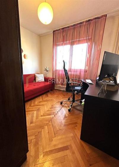 SIMION BARNUTIU - 3 cam - 2 bai - centrala proprie - ETAJ 2 - GARAJ SUB BLOC+BOX - 7