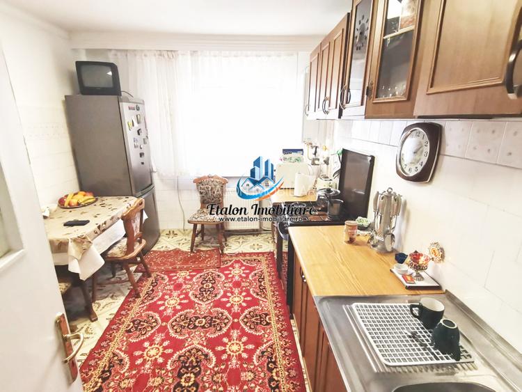 Apartament 3 camere, etaj 4, Zona Spital Maratei - 3