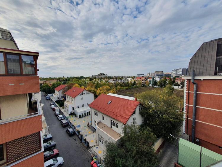 Inchiriez apartament Penthouse in zona Herastrau, fara comision - 11