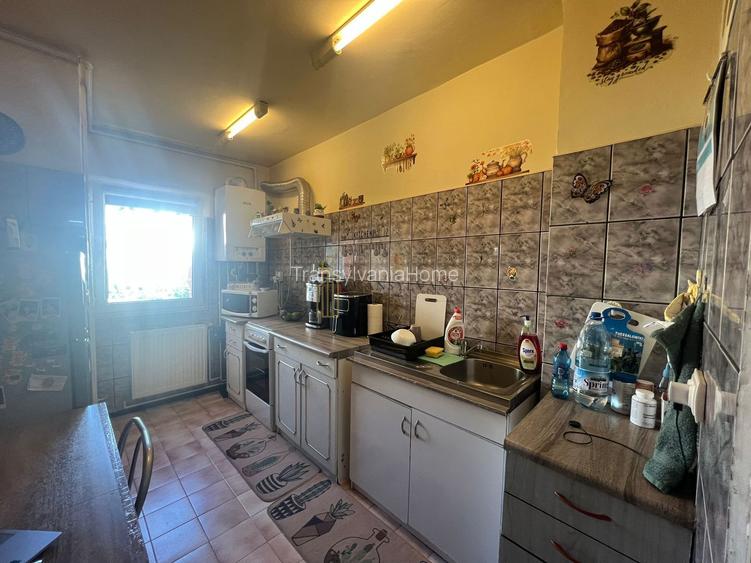 Apartament 3 camere, decomandat - 7