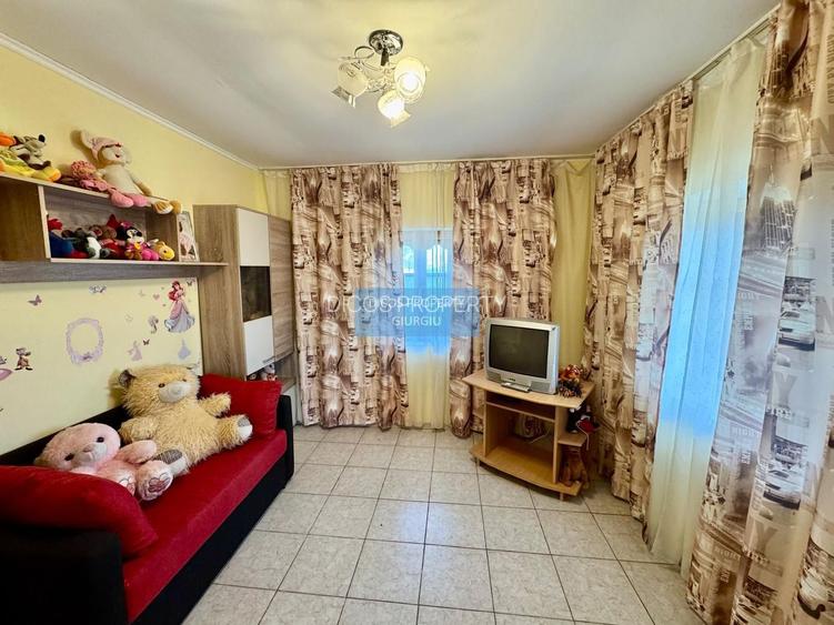 Proprietate de vânzare în Frătești, zona Biserica - 20