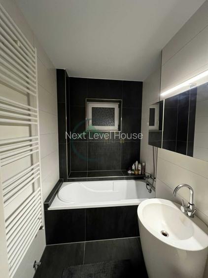 Studio Maurer Coresi, mobilat si utilat - 5