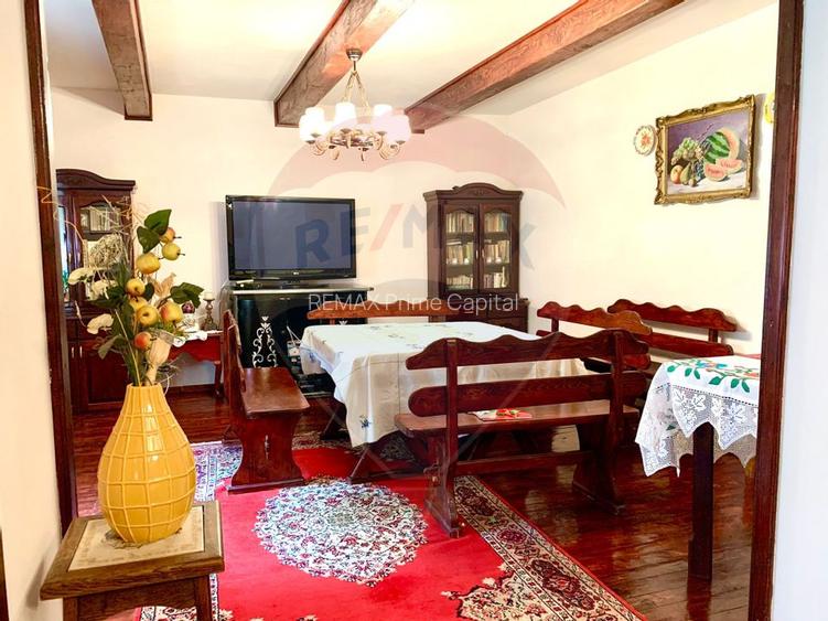 Pensiune cu 13 camere de vânzare in Bulz - 27