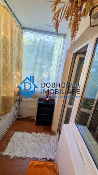 APARTAMENT 3 CAMERE DECOMANDAT, ETAJ 1 - 9