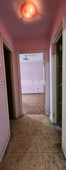Apartament 2 camere in Centrul Civic, semidecomandat, etaj intermediar, liber! - 3