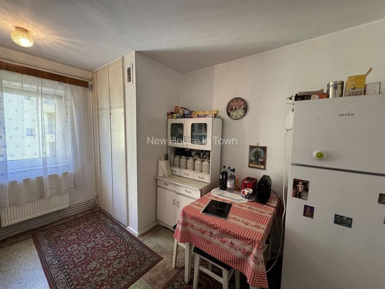 Apartament decomandat cu 3 camere in Centrul Civic, strada Mihai Viteazul - 7