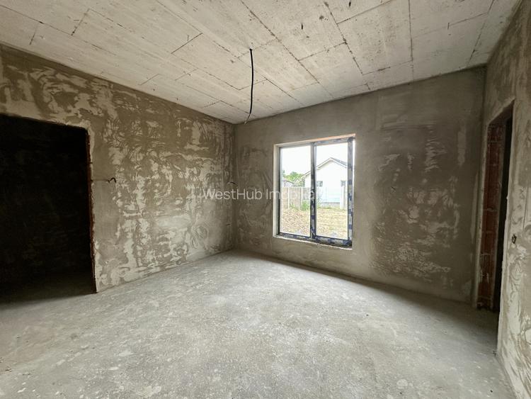 Casa individuala, 4 camere, 105 utili, 580 teren, Sanmihaiu Roman - 15