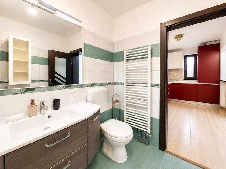 Casa cu 2 camere si curte - 6
