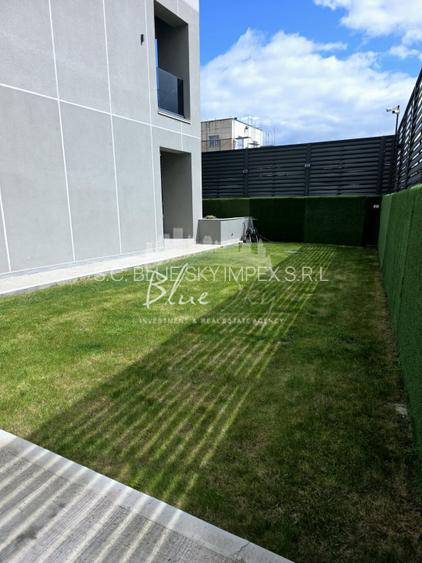 Apartament nou, 3 camere cu loc de parcare si curte  situat in Zona KM 4-5 - 19