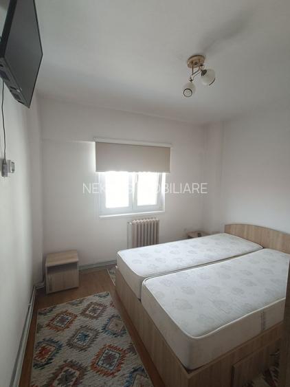 Apartament de vanzare 2 camere 50 mpu etaj 3 mobilat utilat Alba Iulia - 2