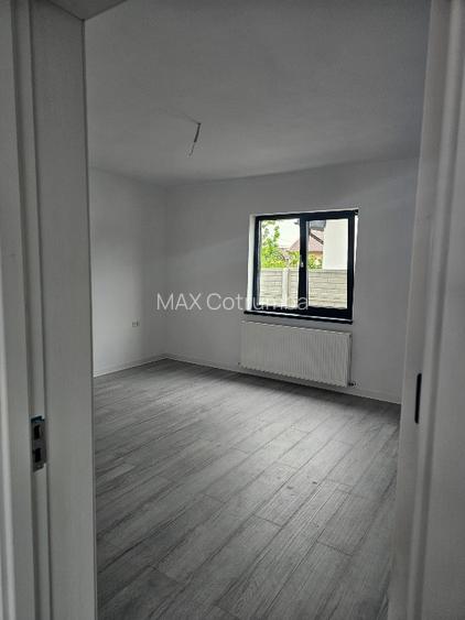 Vând casă parter in Valu lui Traian - 10