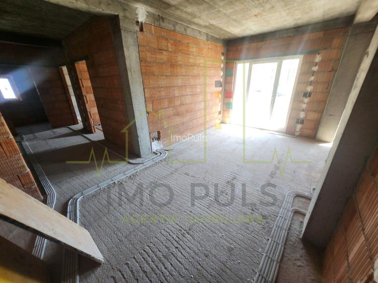 3 Camere. 2 Bai. Bloc nou. Langa Esso. - 2