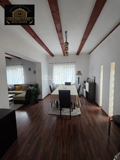 Proprietate superba de 180 mp – apartament supraetajat cu garaj, zona Schei - 3