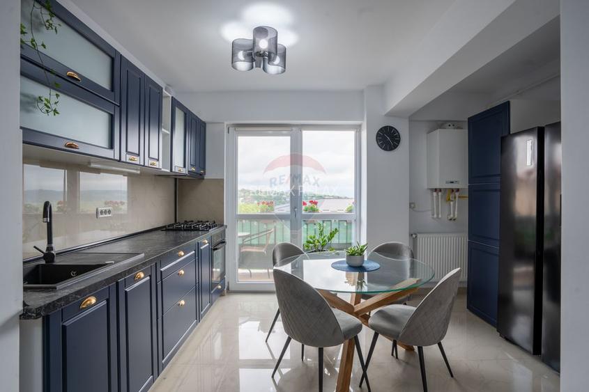 De vânzare Apartament cu 3 camere 73 mp Valea Lupului-Complex Iris - 3