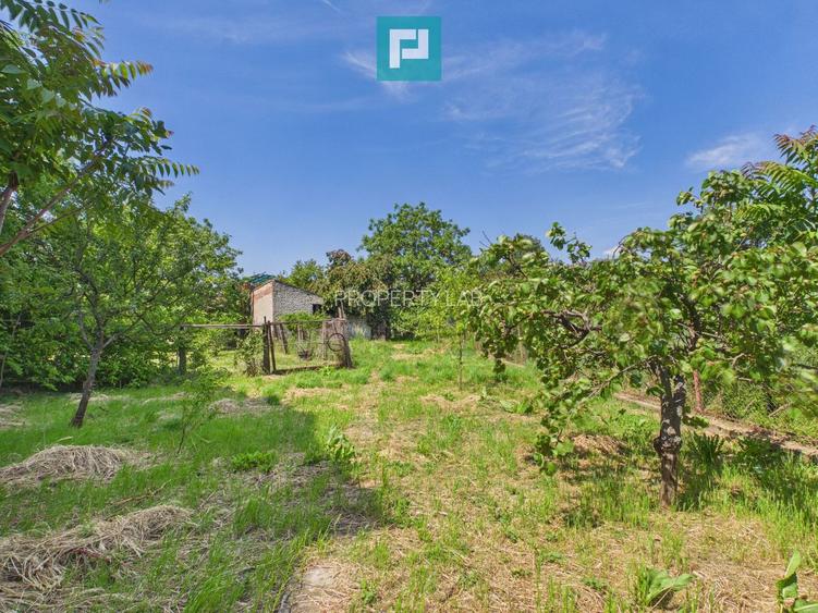 Casă individuală zonă centrală - teren 940 mp - 52