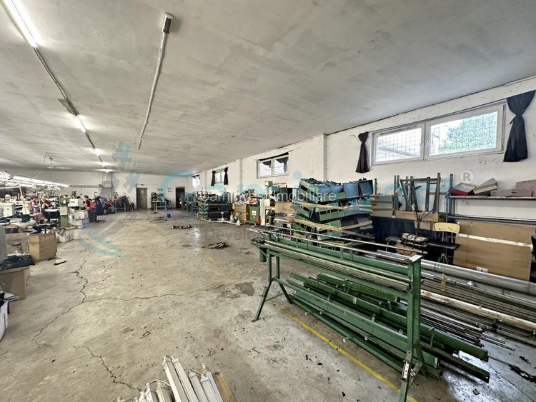 Hale pentru productie de vanzare,  la 40 km de Oradea, Bihor - 2