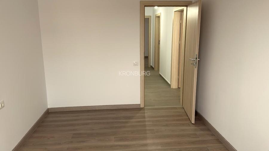 De vânzare apartament 3 camere, vedere la Carpați - Urban Plaza, Astra - 7