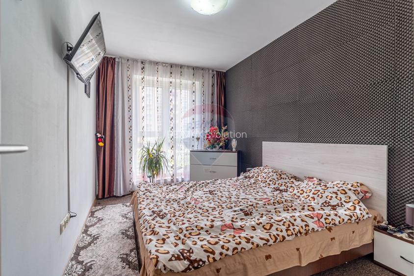 Apartament cu 2 camere de vânzare în Avangarden Tractorul, Brașov - 9