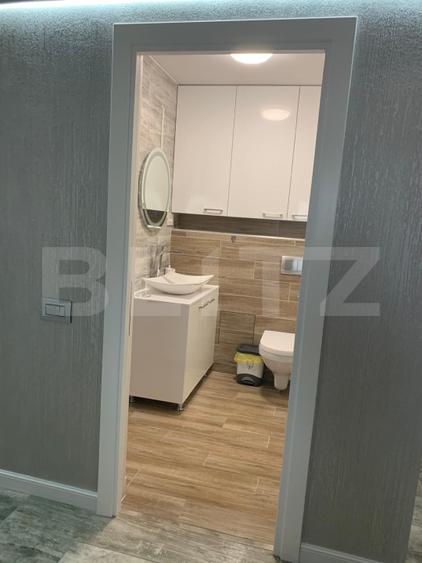 Apartament 3 camere, decomandat, la cheie, Ultracentral