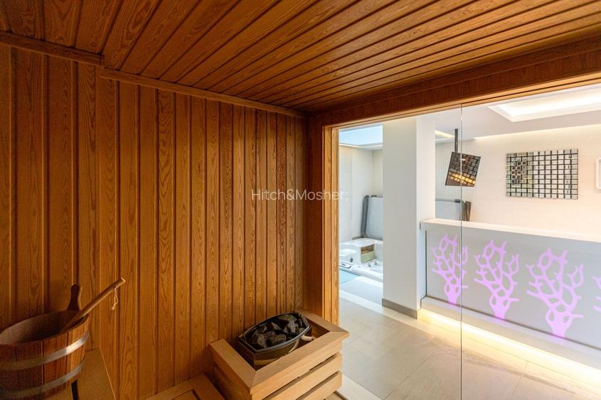 Vila, design ambitios, spatii luminoase in conexiune cu natura - 18