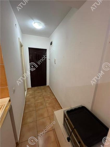 Garsoniera mobilata si utilata situata in zona Broscarie din Sibiu